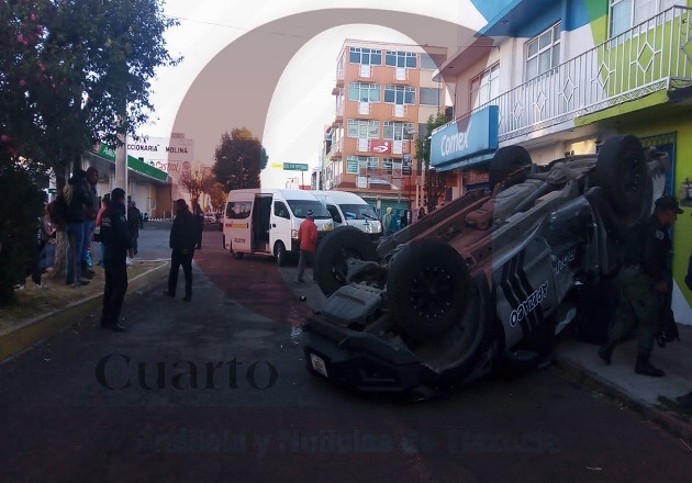 Atiende gobierno de Apizaco percance vehicular en el centro de la ciudad